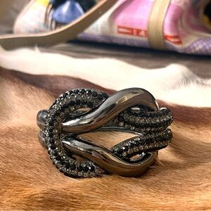 🎉NWT Modern Gunmetal Adjustable Bracelet Cuff, Crystal accents